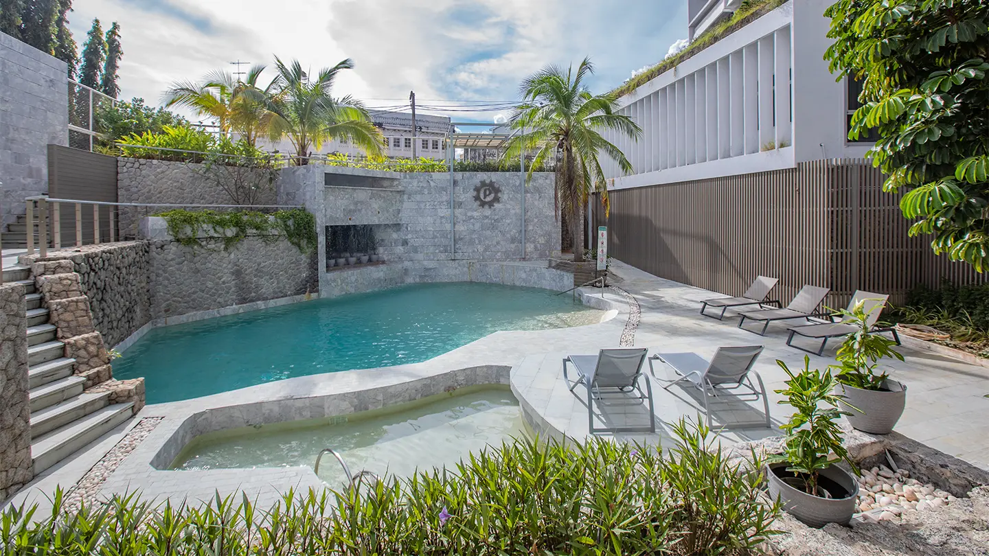 Pearl Hotel Phuket